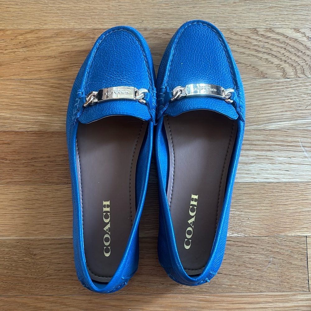 Like new, coach loafer